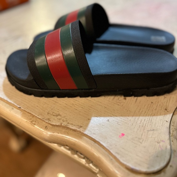 Black Slides with Red and Green Stripes - Picture 2 of 4